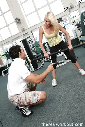 Shawna Lenee – Athletic Blonde with Big Tits Gets Fucked in the Gym