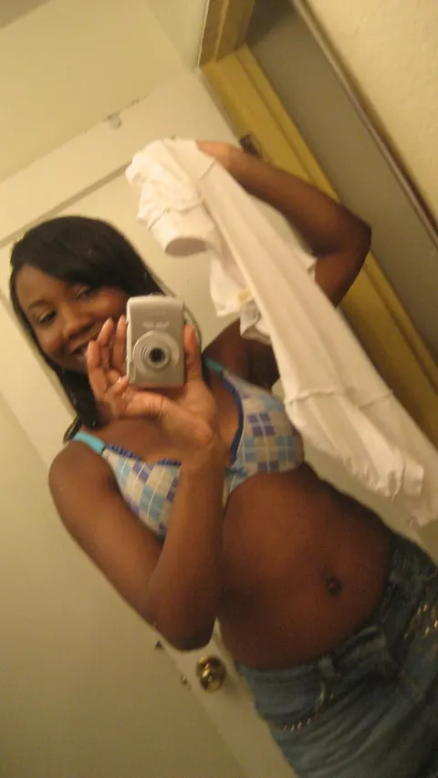 Busty Ebony Babe Fucks Her Partner and Kisses Him Deeply – photo 7 of 21