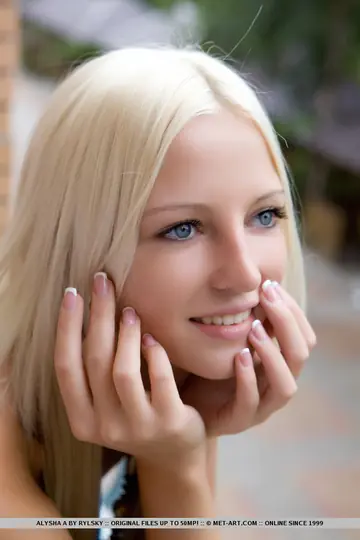 Slim European Blonde Peels Off Her Skirt and Shows Her Shaved Pussy