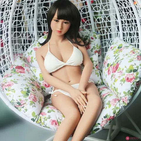 Slim Petite Woman Strips Out of Her Lingerie – photo 11 of 12