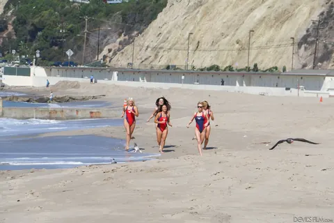 Kagney Linn Karter: Busty Blonde in a Bikini and Glasses Joins Lesbian Threesome on the Beach – photo 1 of 15