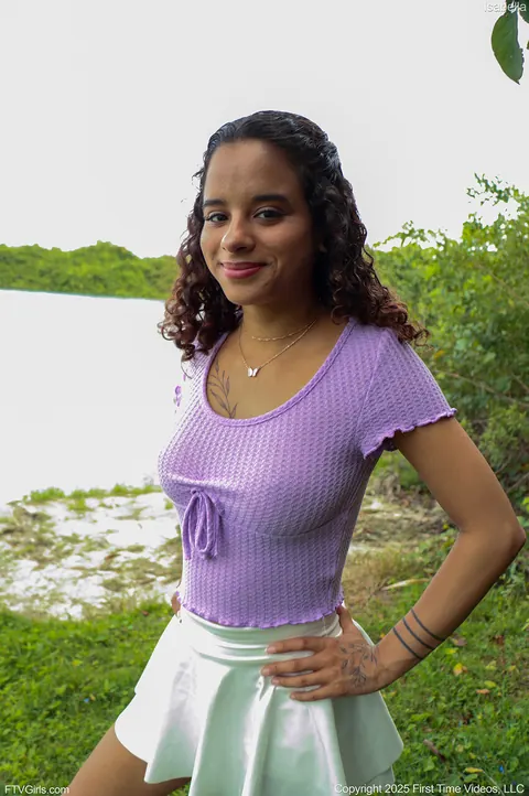 Latina in a Skirt and Sneakers Shows Her Enhanced Tits Outdoors – photo 12 of 15
