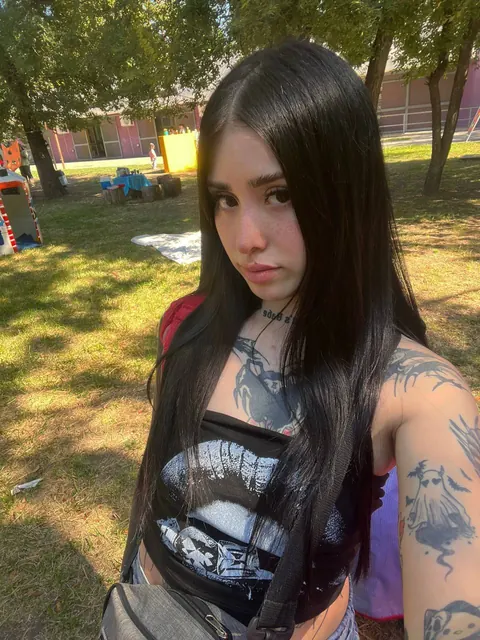 Skinny Latina Brunette Shows Her Tattoo While Posing – photo 16 of 20