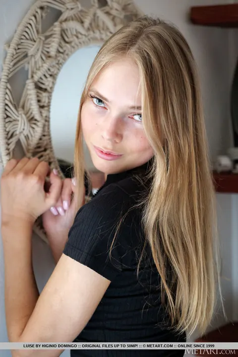 Blonde Babe Strips Out of Her Skirt to Spread – photo 3 of 18