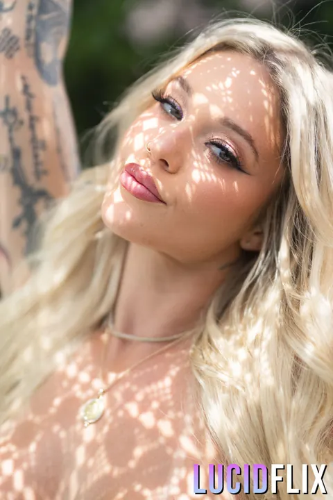 Kali Rose: Blonde with Enhanced Tits and Tattoo Strips Nude and Arches Back – photo 3 of 21
