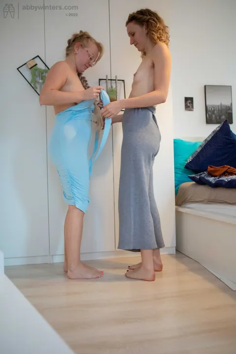 Curly Australian MILFs Kiss While Standing Nude – photo 13 of 21