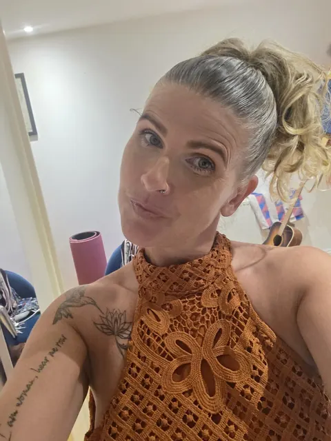 Curly Blonde MILF in a Dress Strips for Selfies – photo 8 of 10
