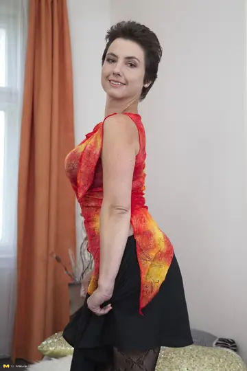 Mature Curvy Woman Lifts Her Skirt to Show Her Hairy Pussy