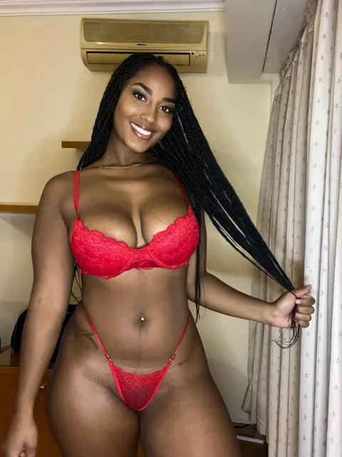 Curvy Ebony Babe with Big Natural Tits Smiles in a Red Bikini in the Bathroom – photo 6 of 20