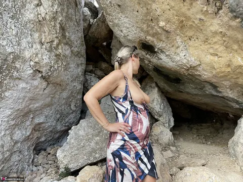 Sweet Susi: Mature Blonde MILF Hikes and Flashes Her Ass Outdoors – photo 6 of 16