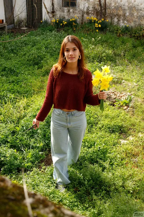 Spanish Beauty Poses in Her Clothes – photo 1 of 13