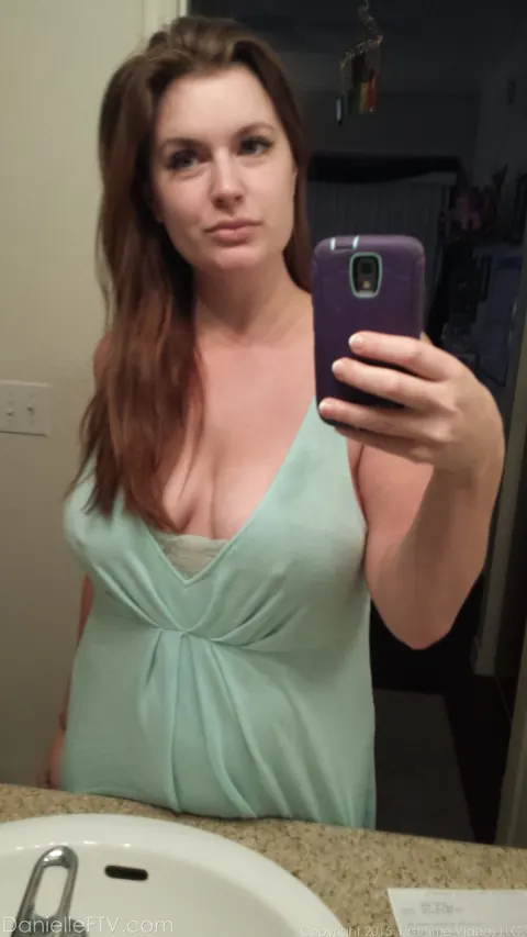 Woman Snaps Topless Selfies in Cosplay Around the House – photo 9 of 14
