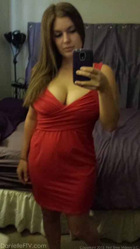 Woman Snaps Topless Selfies in Cosplay Around the House – photo 8 of 14