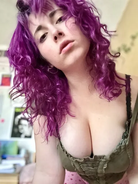 Skinny Brunette with Big Tits Pulls Panties Aside in Selfie – photo 14 of 14