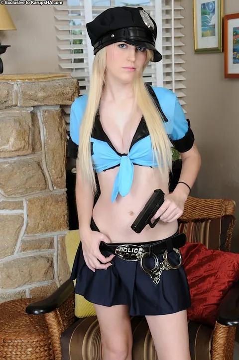Amanda Bryant: Blonde Amateur in a Police Uniform Pulls Skirt Aside – photo 2 of 16