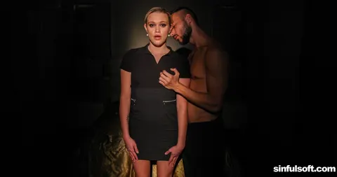 Chloe Rose: Blonde in a Skirt Gets Her Pussy Licked Outdoors Before Group Sex – photo 11 of 21