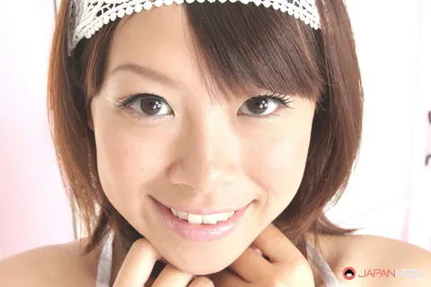 Saki Aimi: Japanese Brunette Strips Out of Her Bikini Top – photo 15 of 15