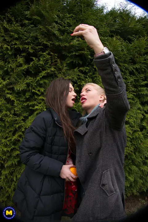European MILFs Snap Selfies Outdoors in Jeans and Kiss – photo 20 of 21