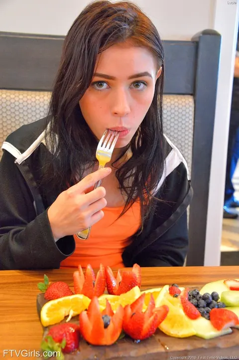 Lucie Cline: Petite Brunette Strips and Toys Her Pussy in Public – photo 20 of 20