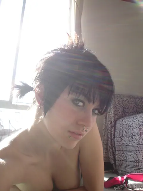 Short-Haired Pierced Babe Sucks Cock and Spreads Outdoors – photo 9 of 16