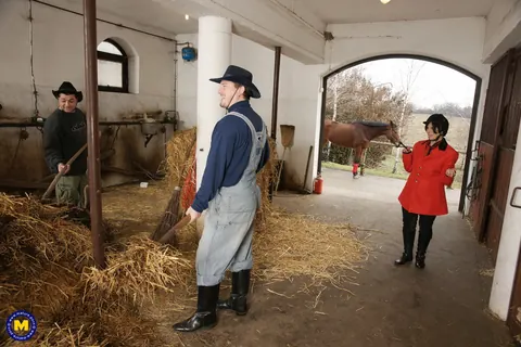 Short-Haired European MILF Takes Double Penetration in the Stables – photo 2 of 20
