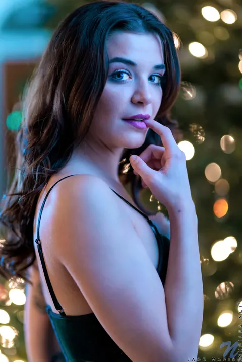 Jade Maris: Skinny Brunette Strips Off Her Elf Costume and Uses a Dildo – photo 2 of 21
