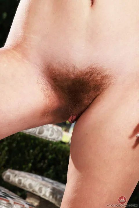 Kallie Taylor: Slim Blonde Spreads Her Hairy Pussy in the Sunlight – photo 5 of 21