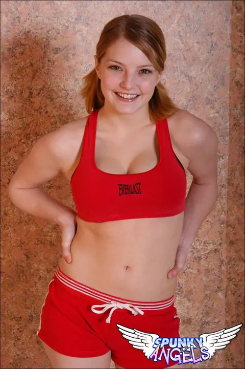 Cute Chloe: Blonde with Big Natural Tits Does Splits in Shorts – photo 1 of 12