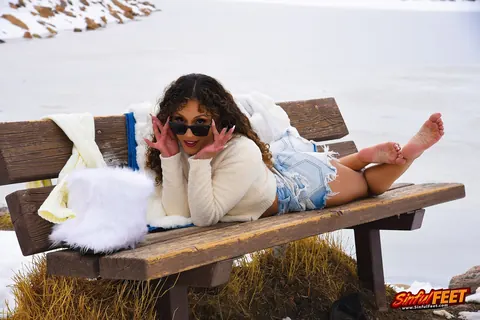 Liv Aguilera: Petite Latina in Boots and Shorts Shows Her Feet Outdoors – photo 21 of 21