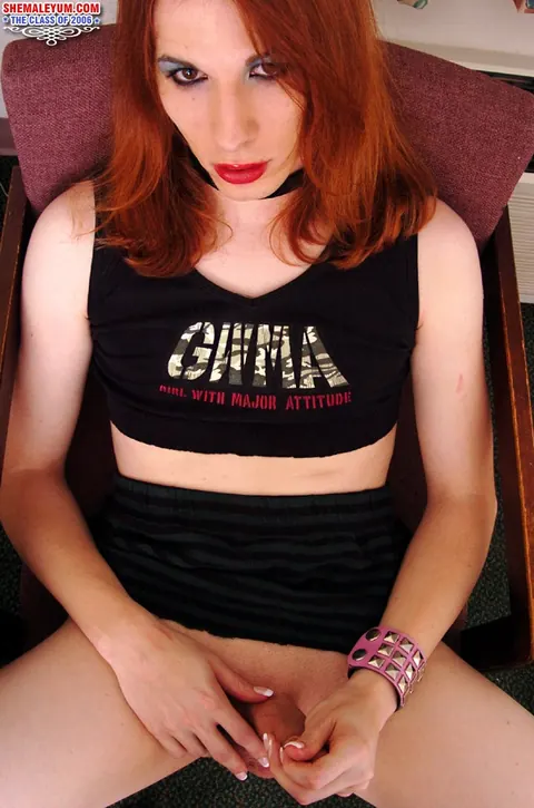 French Redhead Trans Woman Masturbates and Spreads Her Ass – photo 15 of 16