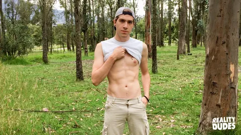 Two Men Give Each Other Blowjobs and Handjobs Outdoors – photo 5 of 15