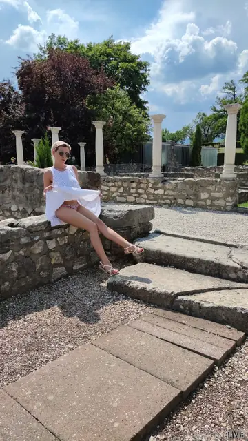 Subil – Busty Russian MILF Fucked Missionary Outdoors for a Facial