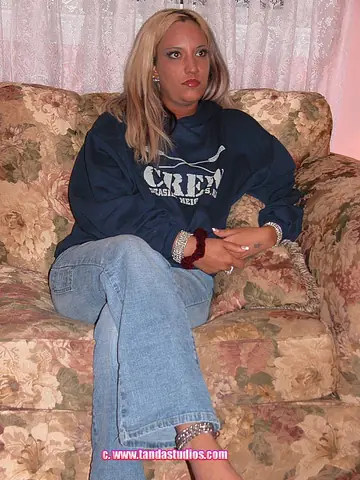 Blonde MILF Strips Out of Her Jeans and Fingers Her Pussy at the Casting