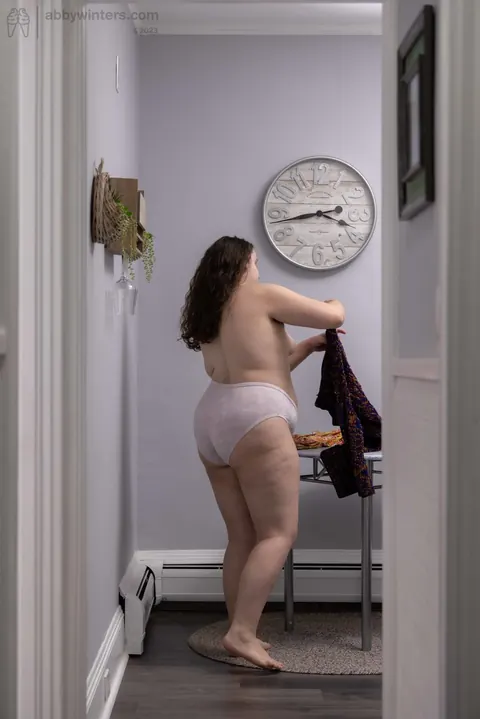 Thick Brunette Flaunts Her Big Ass in Panties – photo 7 of 21