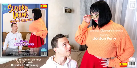 Jordan Perry: Busty Tattooed MILF in Glasses Takes a Cumshot on Her Tongue – photo 11 of 11