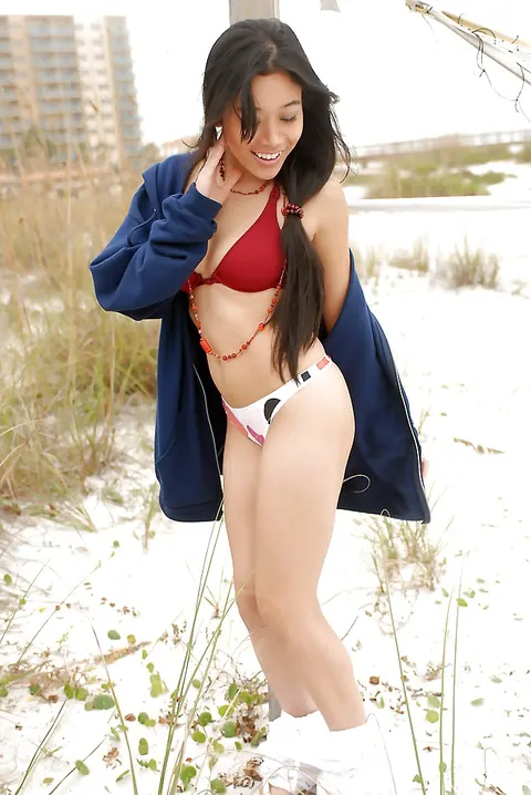 Annie Tee: Latina Brunette Strips Out of Her Lingerie and Poses Nude Outdoors – photo 3 of 16