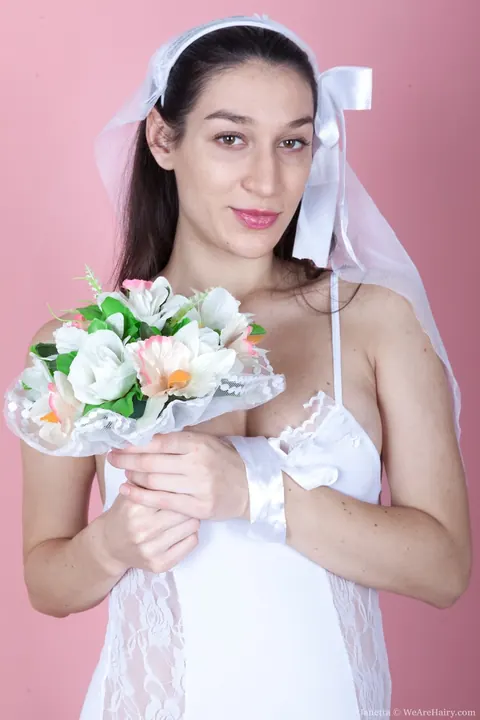 Janetta: Busty Brunette Bride in Stockings Fingers Her Hairy Pussy – photo 3 of 18
