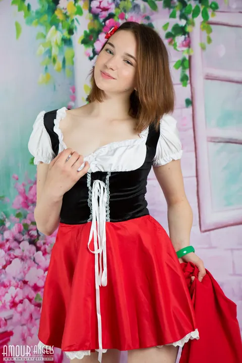 Slava Love: Brunette in Cosplay Socks Strips and Spreads Her Pussy – photo 3 of 20