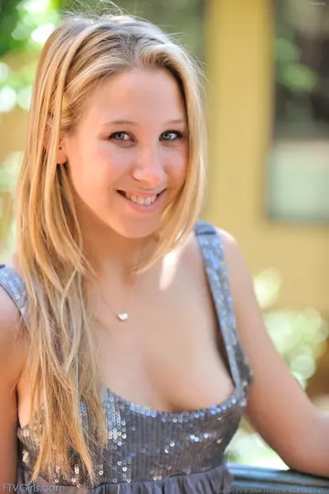 Slim Woman Spreads Her Puffy Pussy Outdoors