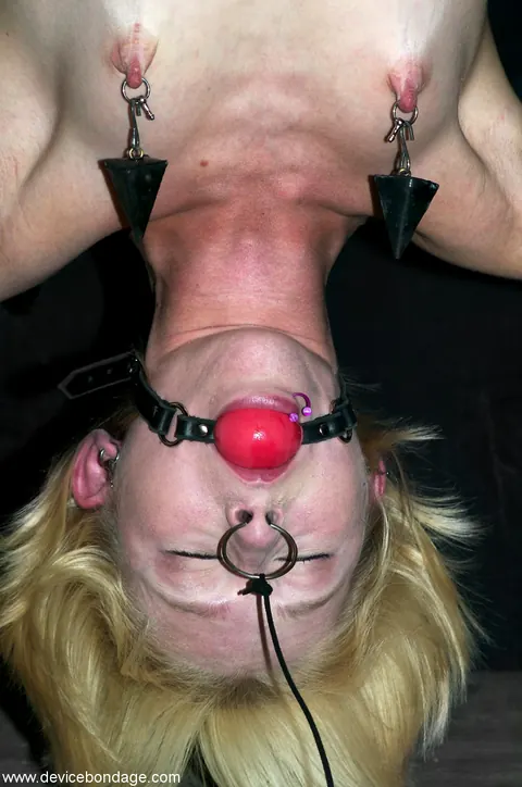 Miss Kitty: Blonde in Rope Bondage Takes a Dildo While Upside Down – photo 13 of 21