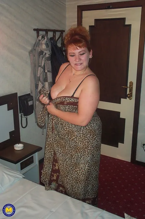 Curvy MILF with Big Tits Takes Two Cocks in Stockings – photo 1 of 20