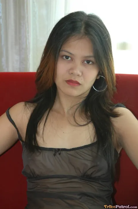 Asian Woman Gets Fucked and Spreads for Her Client – photo 2 of 16