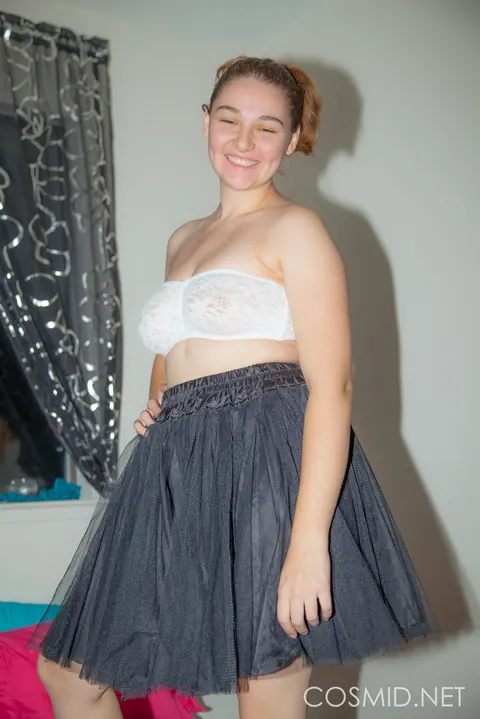 Busty Redhead Strips Off Her Costume and Kneels Naked – photo 8 of 16
