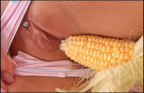 Sheila Grant: Busty Hungarian MILF Fingers Her Pierced Pussy and Rides a Dildo – photo 4 of 20