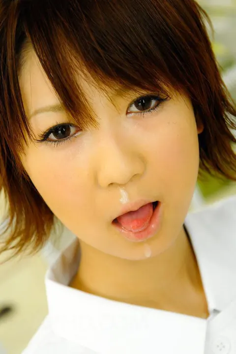Miriya Hazuki: Petite Japanese Nurse in Pantyhose Jerks Off Her Patient – photo 10 of 16