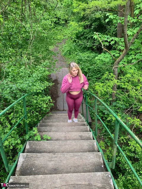 Sweet Susi: Blonde MILF Reveals Her Ass and Tits in Lingerie on Footbridge – photo 1 of 16