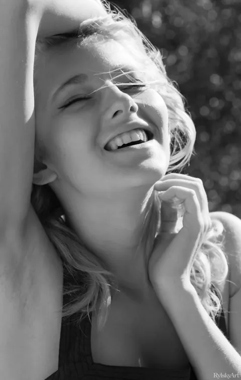 Wilma: Tall Ukrainian Blonde Poses Nude in Glamour Style – photo 1 of 20