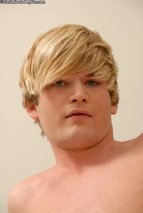 Blonde Guy Strips and Masturbates Until He Cums – photo 15 of 21