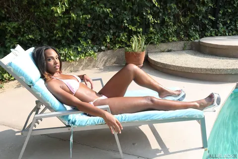 Lacey London: Ebony Brunette with Natural Tits Takes a Facial by the Pool – photo 1 of 21
