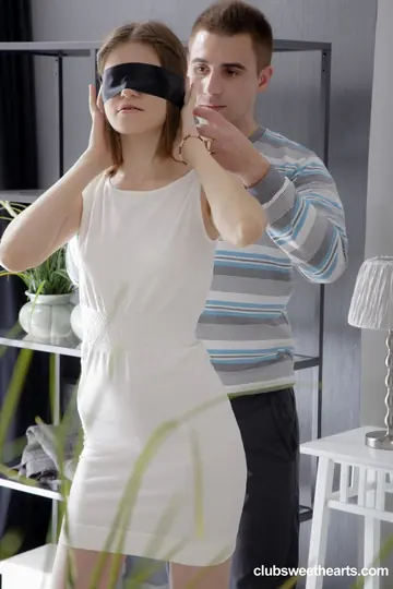 Skinny Brunette Takes Anal in a Blindfolded Threesome